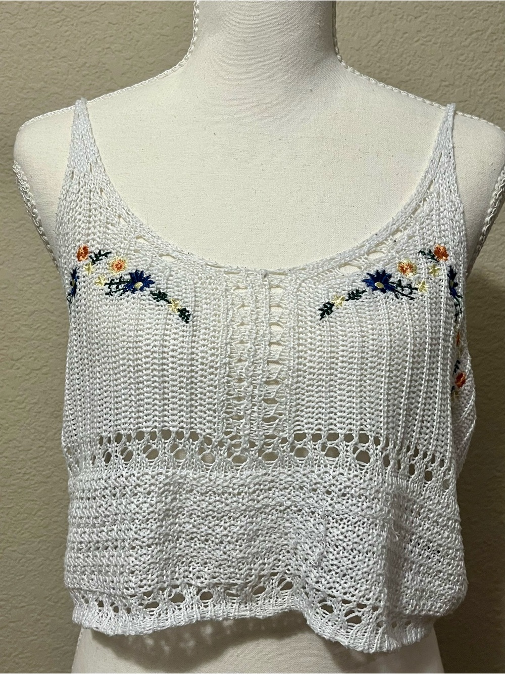 SHEIN White Crocheted Floral Tank Top - Embroidered Sleeveless Top